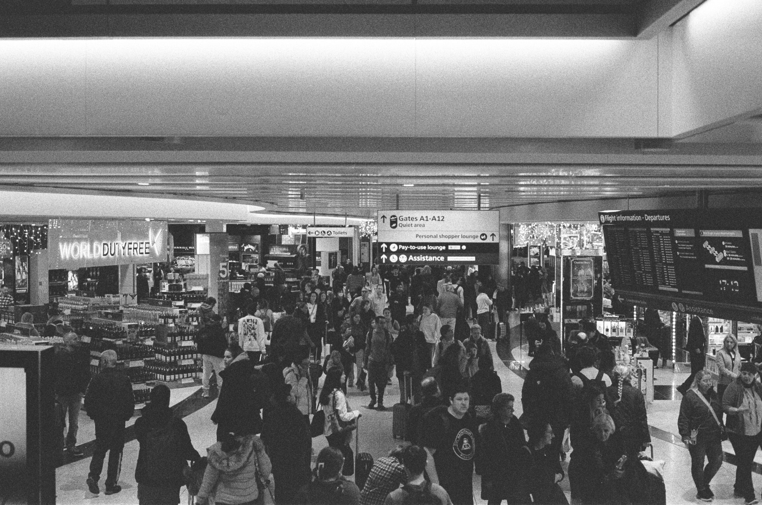 Why Airlines Go Bankrupt With Full Flights